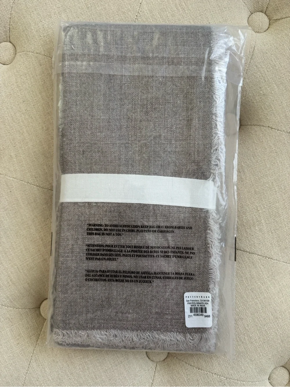 POTTERY BARN SET OF 4 FRAYED LINEN NAPKINS - NEW